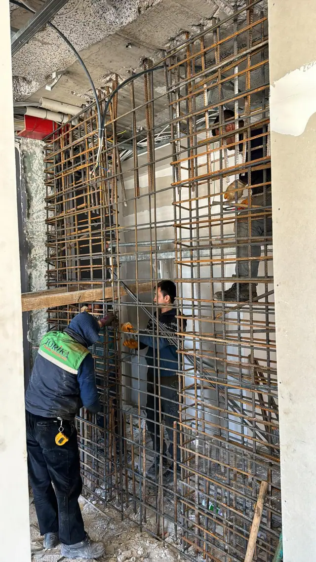 Foto de obra de Meva1 Mühendislik 5 — refuerzo estructural y renovación urbana