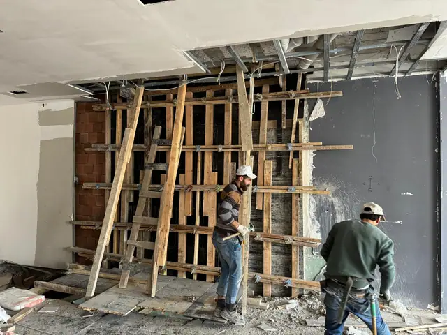 Foto de obra de Meva1 Mühendislik 15 — refuerzo estructural y renovación urbana