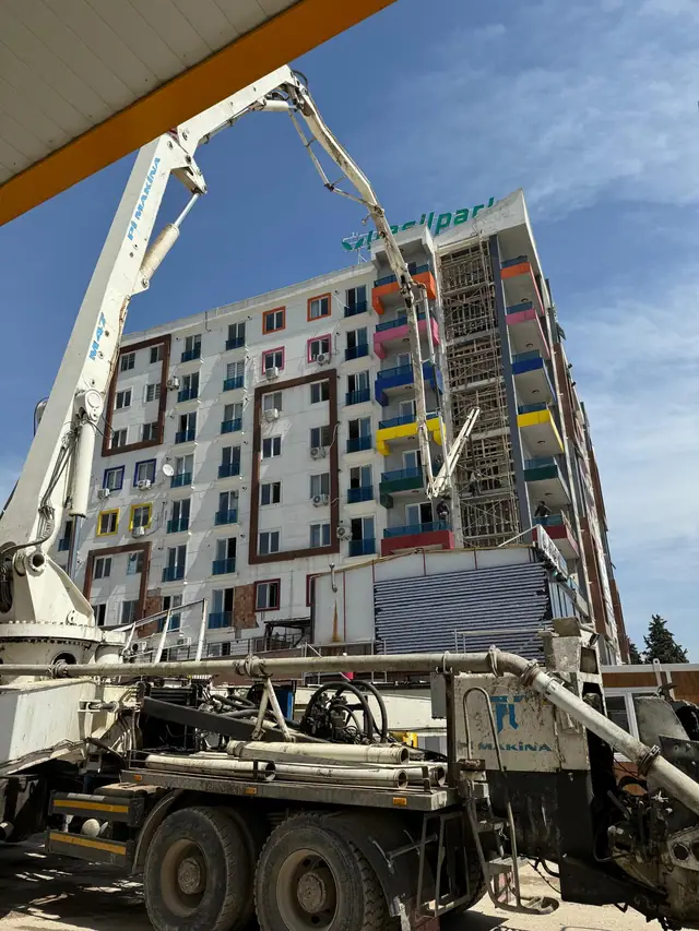 Foto de obra de Meva1 Mühendislik 47 — refuerzo estructural y renovación urbana