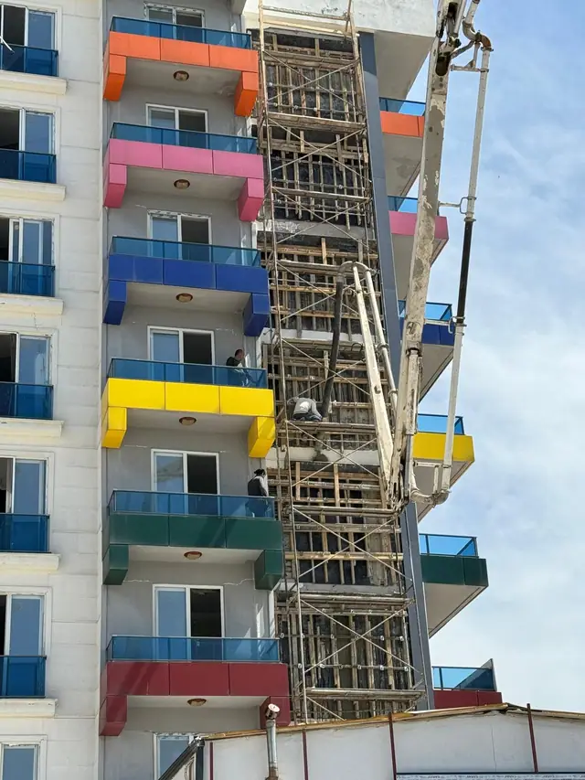 Foto de obra de Meva1 Mühendislik 48 — refuerzo estructural y renovación urbana