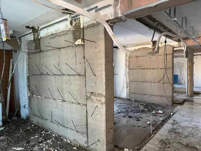 Foto de obra de Meva1 Mühendislik 66 — refuerzo estructural y renovación urbana