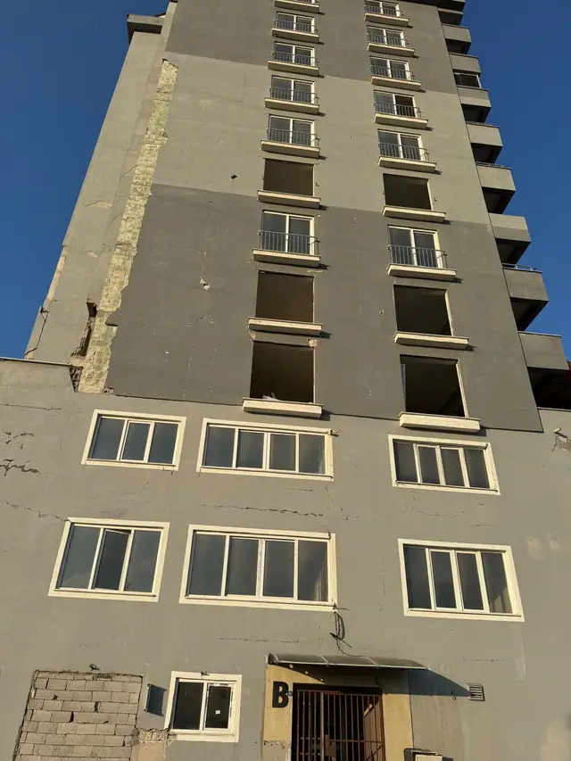 Foto de obra de Meva1 Mühendislik 76 — refuerzo estructural y renovación urbana