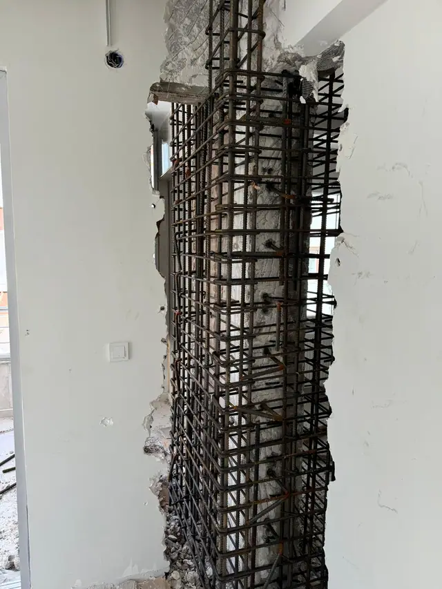 Foto de obra de Meva1 Mühendislik 80 — refuerzo estructural y renovación urbana