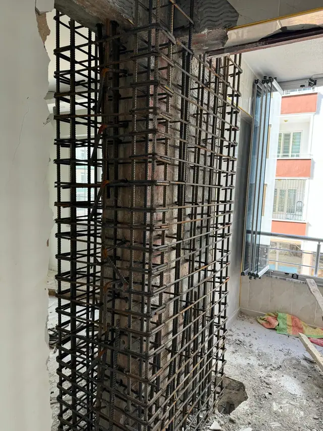 Foto de obra de Meva1 Mühendislik 81 — refuerzo estructural y renovación urbana