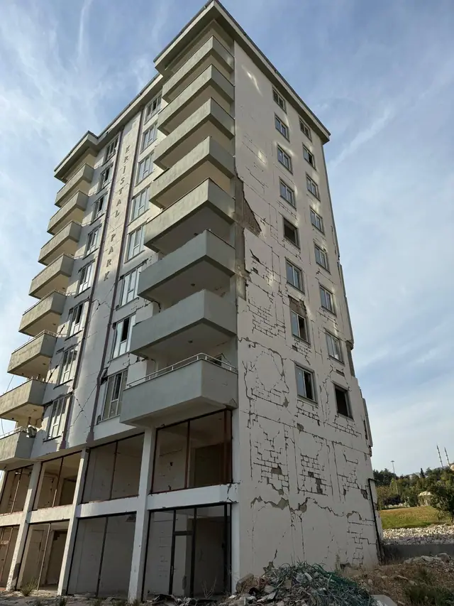 Foto de obra de Meva1 Mühendislik 90 — refuerzo estructural y renovación urbana
