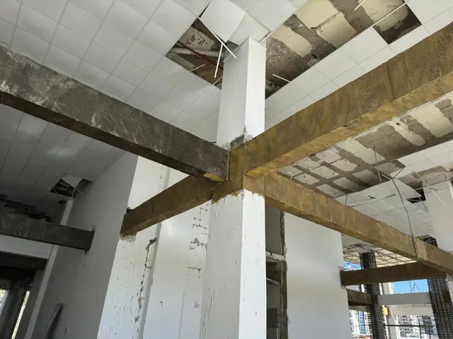 Foto de obra de Meva1 Mühendislik 98 — refuerzo estructural y renovación urbana