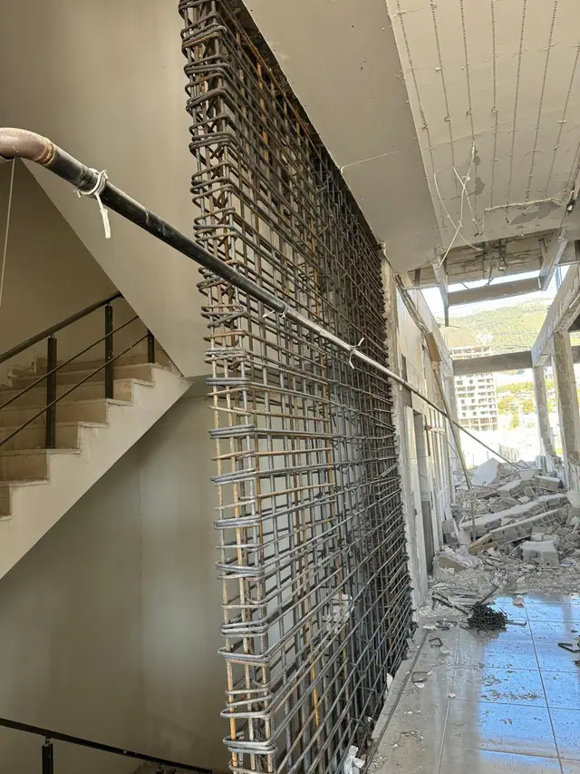 Foto de obra de Meva1 Mühendislik 100 — refuerzo estructural y renovación urbana