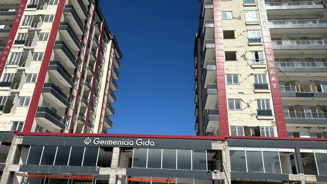 Foto de obra de Meva1 Mühendislik 110 — refuerzo estructural y renovación urbana