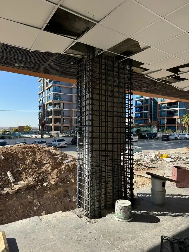 Foto de obra de Meva1 Mühendislik 122 — refuerzo estructural y renovación urbana